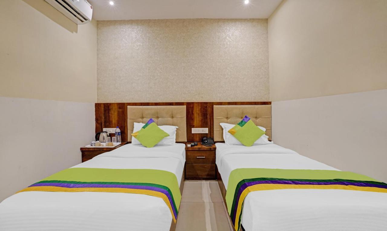 Hotel Bkc Mannat Мумбаи Экстерьер фото