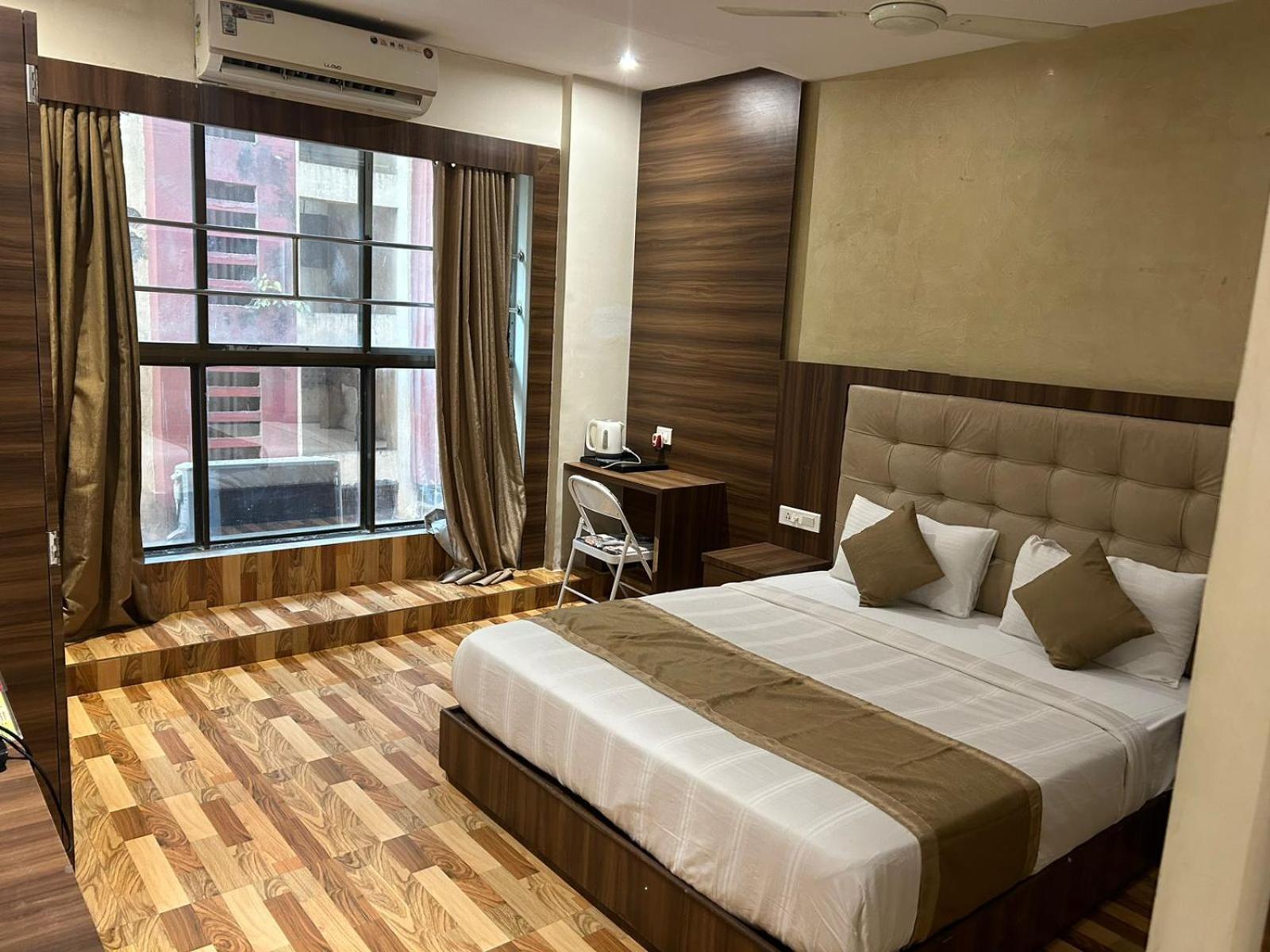 Hotel Bkc Mannat Мумбаи Экстерьер фото